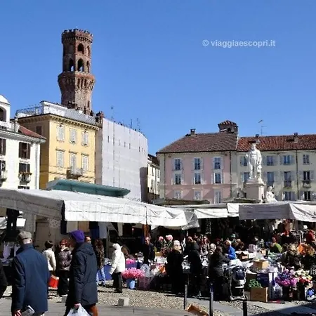 Apartamento Monolocale Antica Argenteria Stazione E Centro A Due Passi Vercelli