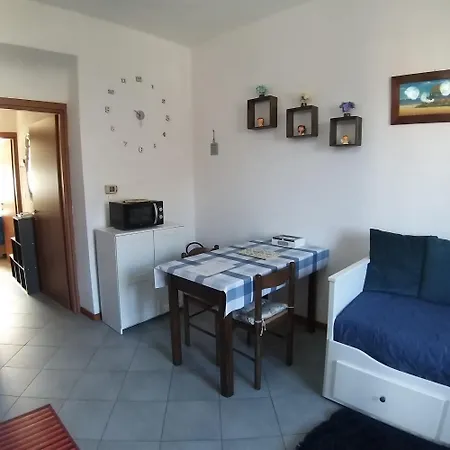 Monolocale Antica Argenteria Stazione E Centro A Due Passi